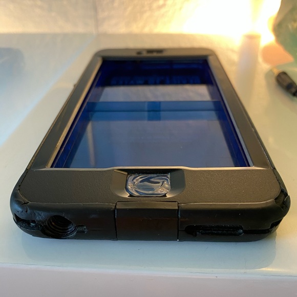 Lifeproof NÜÜD Black Case for iPhone 6s Plus 📱 🖤 - Picture 1 of 4
